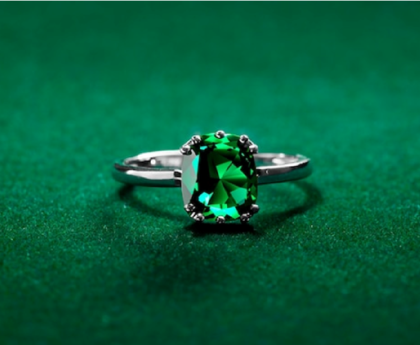 Perfect Emerald Ring