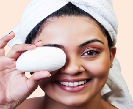 Gluta hyaluronic soap
